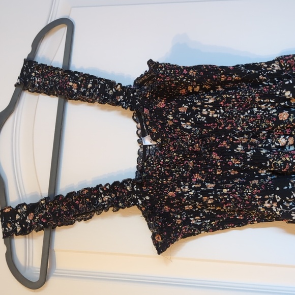 NWOT Guilty sun dress flower pattern. Size L - Picture 3 of 5